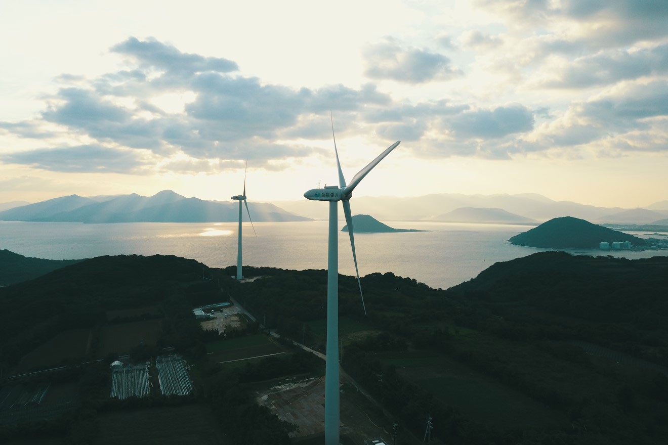 自然電力の「唐津市湊風力発電所」