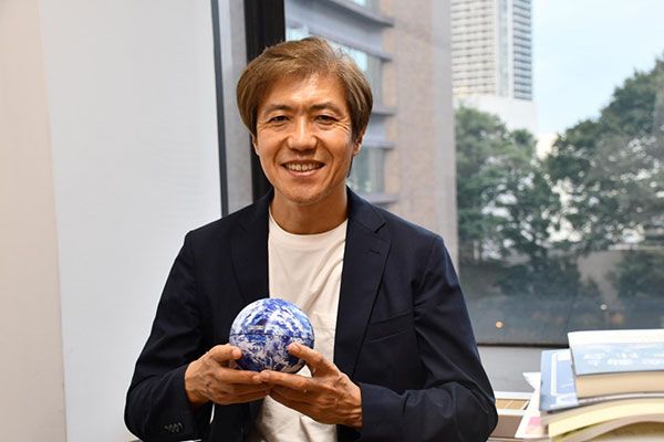 朝日新聞のニュース記事「温暖化は人間のせいじゃない？「気候変動の解説のおじさん」に懐疑論をぶつけてみた」の画像